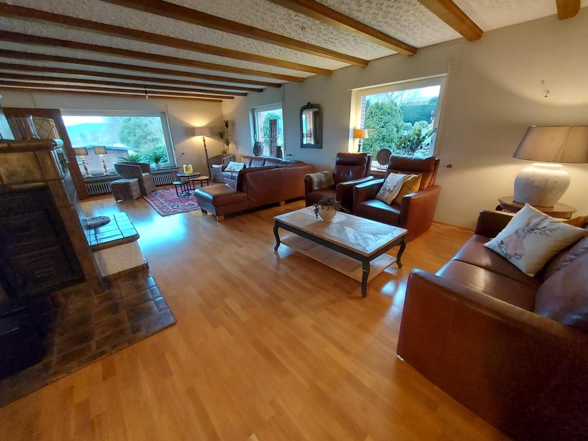 Ferienhaus Hescheld With Private Jacuzzi Hellenthal Exterior foto